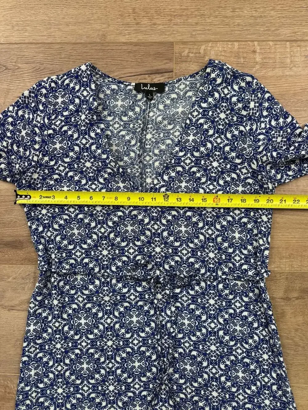 Lulus Blue White Medallion Print Maxi Dress Long Sleeve Boho Size L - Picture 6 of 10